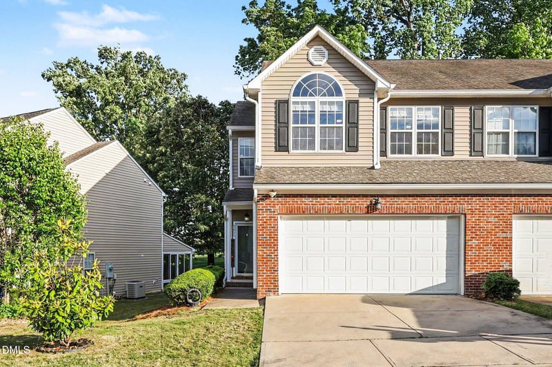 2611 Blackwolf Run Ln, Raleigh, NC 27604