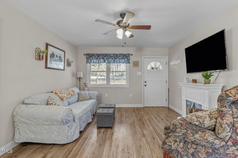 2611 Tar River Rd, Creedmoor, NC 27522