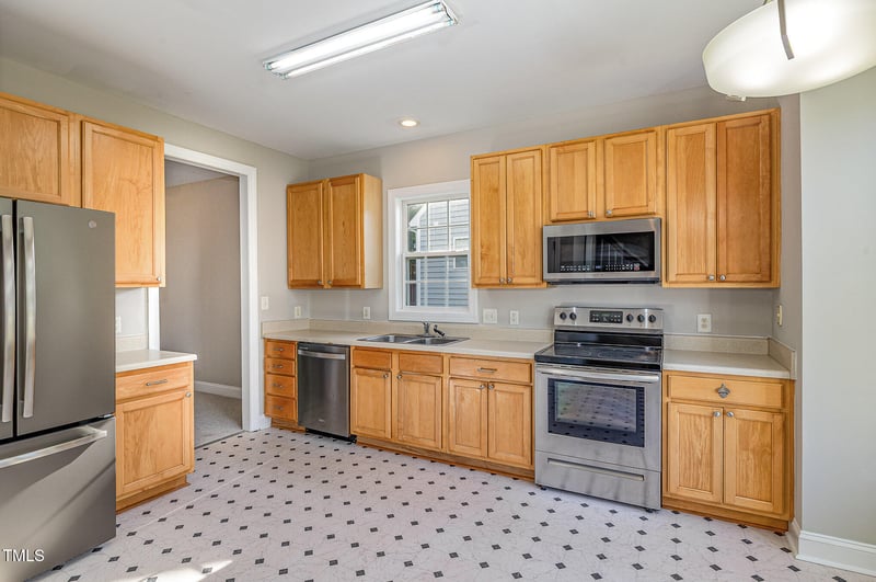 2612 Alder Ridge Ln, Raleigh, NC 27603