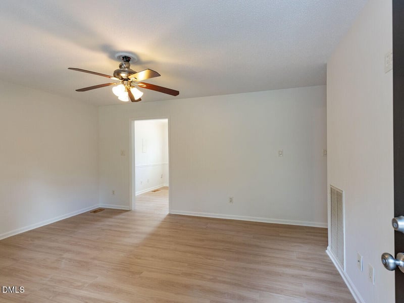 2612 Brad Ct, Apex, NC 27539