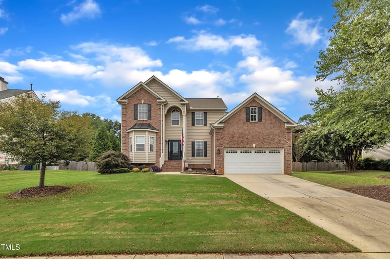 2612 Hidden Meadow Dr, Fuquay Varina, NC 27526