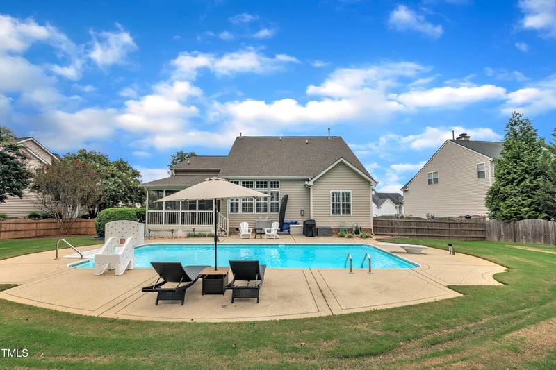 2612 Hidden Meadow Dr, Fuquay Varina, NC 27526