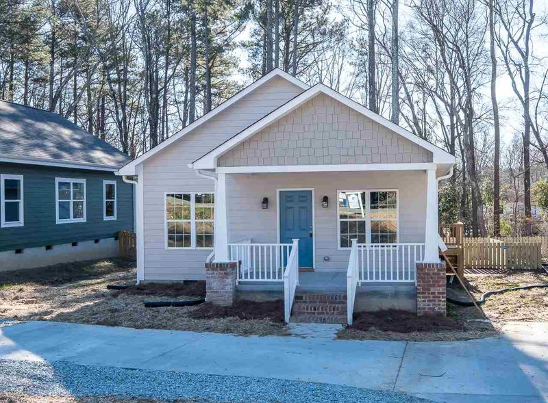 2612 Holloway St, Durham, NC 27703