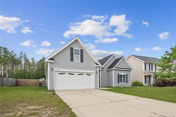 2612 Indian Wells Ct, Hope Mills, NC 28348