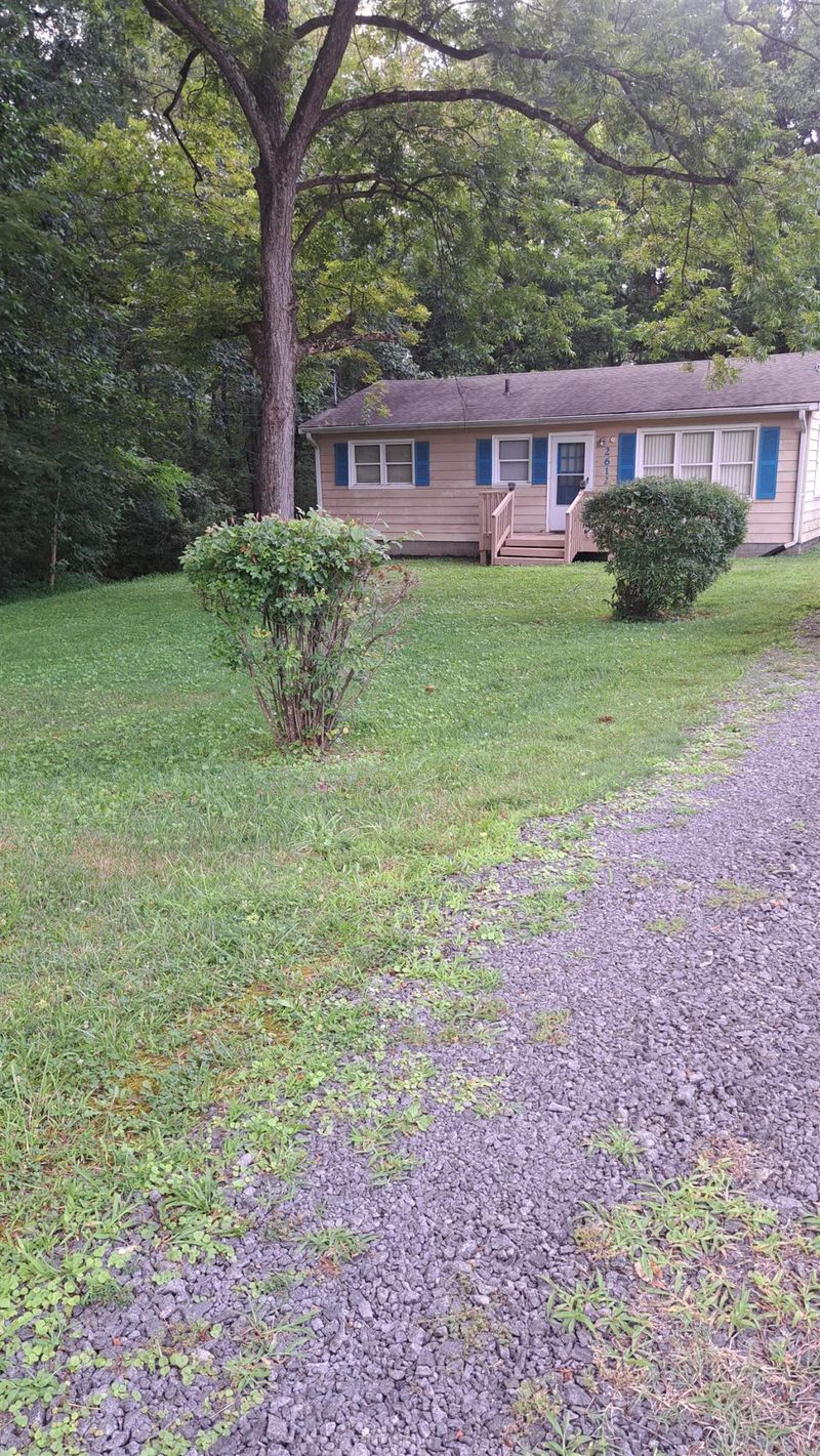 2612 Kirby St, Durham, NC 27713