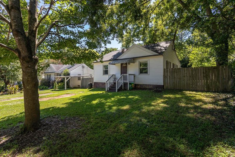 2612 Newbold St, Raleigh, NC 27603
