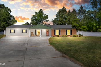 2612 Sapona Cir, Sanford, NC 27332