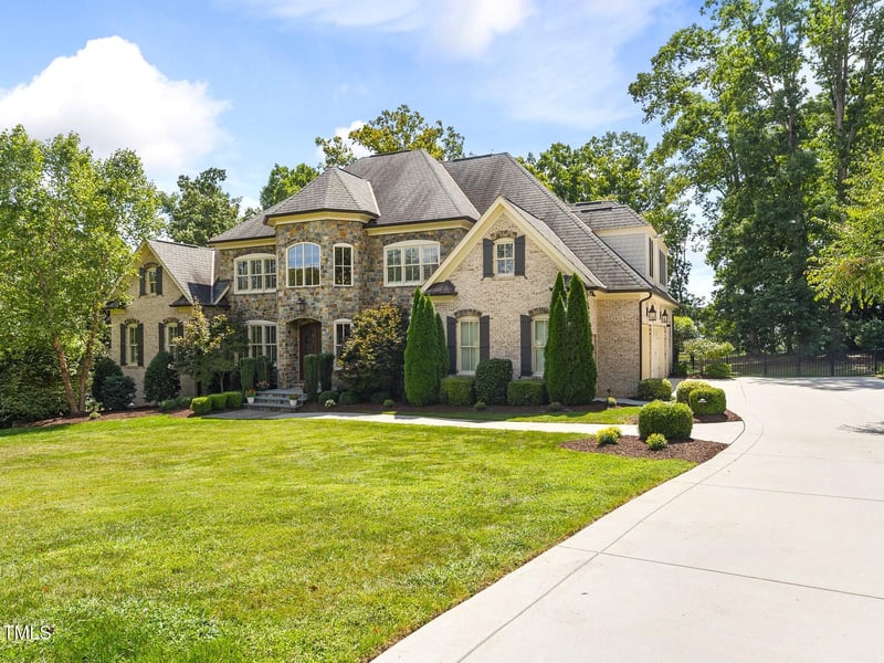 2612 Village Manor Way, Raleigh, NC 27614