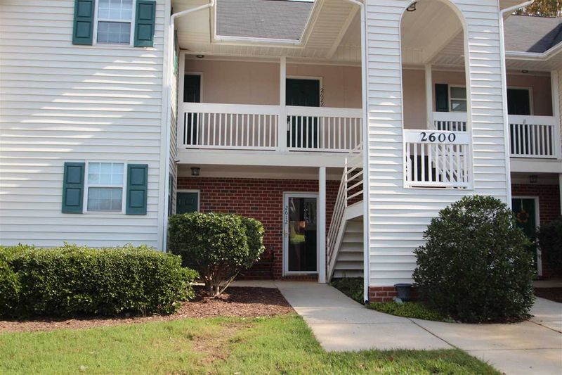 2612 Wellington Ridge Loop #2612, Cary, NC 27518