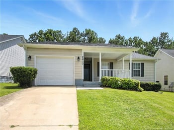 2613 Cameron Woods Ln, Fayetteville, NC 28306