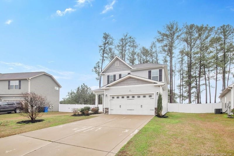 2613 Christy Ct, Fayetteville, NC 28304