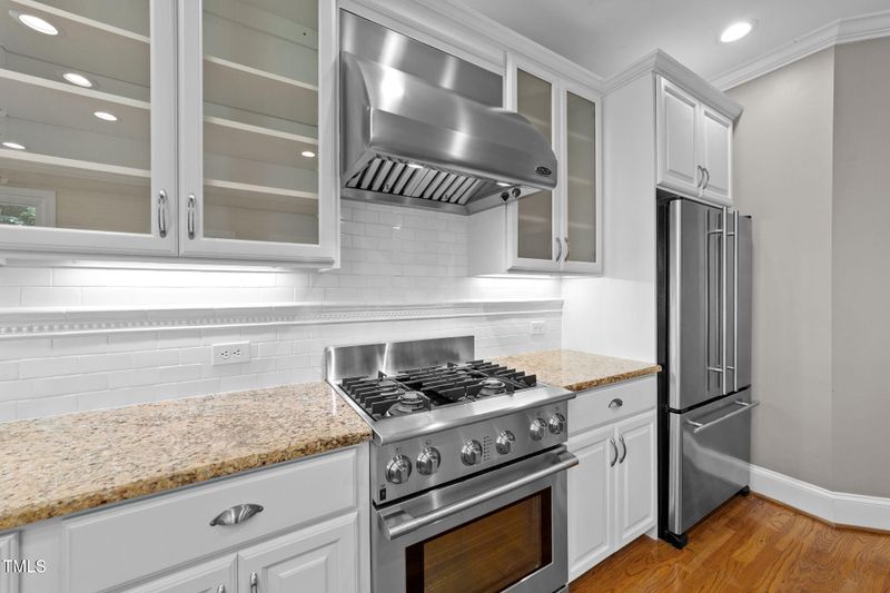 2613 Hawtree Dr, Raleigh, NC 27613