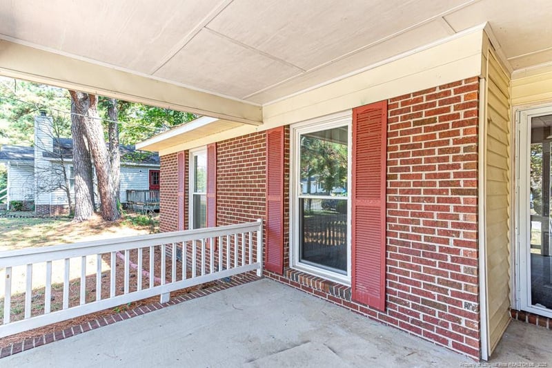 2613 Sedgefield Dr, Fayetteville, NC 28306