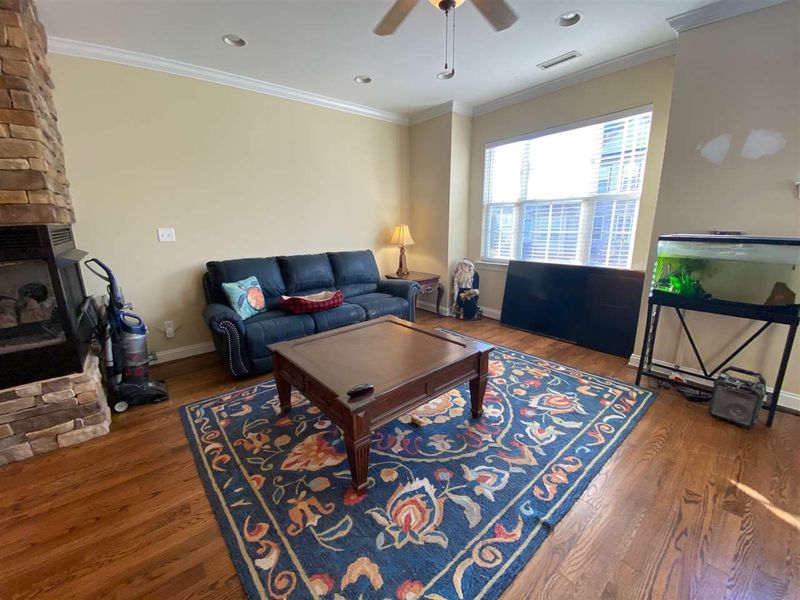 2613 Stewart Pines Dr, Raleigh, NC 27615