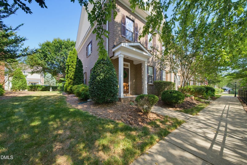 2614 Cloud Mist Cir, Raleigh, NC 27614