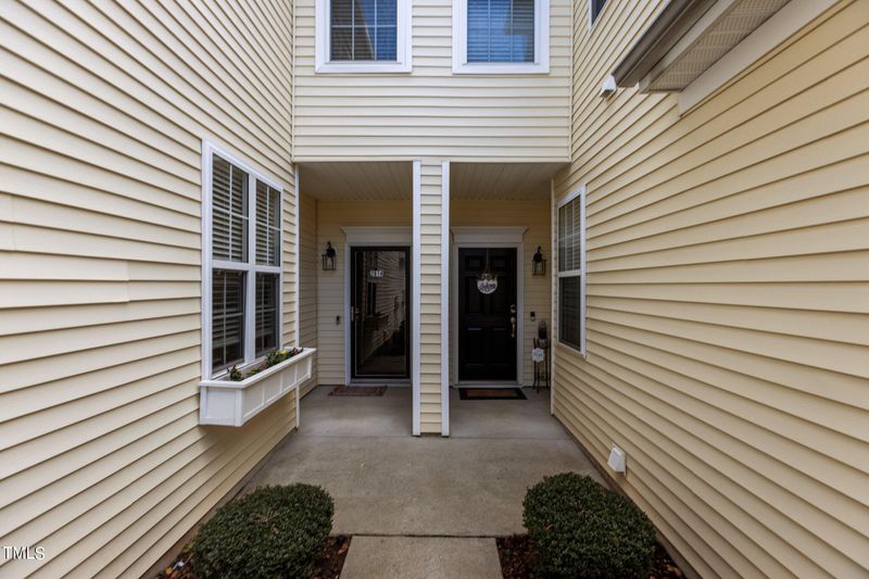 2614 Forest Shadows Ln, Raleigh, NC 27614