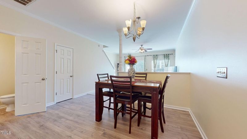2614 Forest Shadows Ln, Raleigh, NC 27614