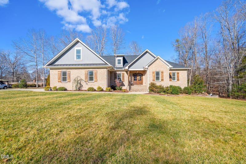 2614 Mableton Dr, Burlington, NC 27217