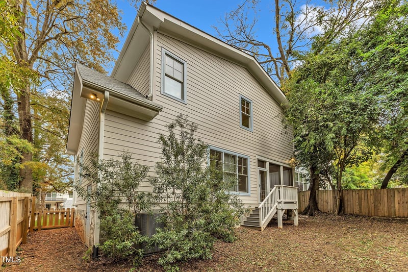 2615 Bedford Ave, Raleigh, NC 27607