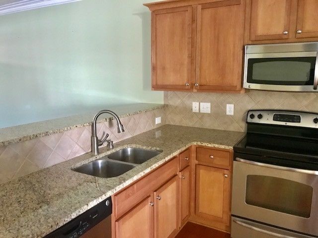 2616 Cloud Mist Cir, Raleigh, NC 27614