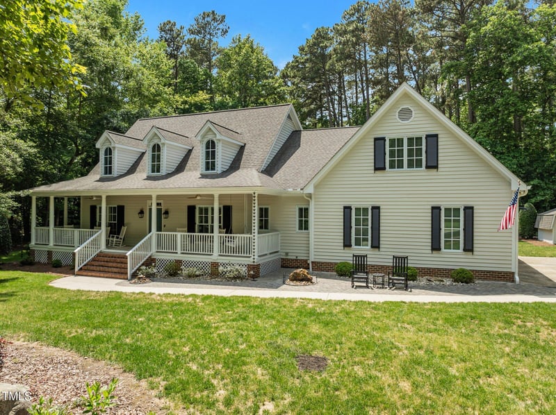 2616 Dockery Ln, Raleigh, NC 27606