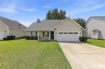 2616 Gressitt Point Ln, Fayetteville, NC 28306