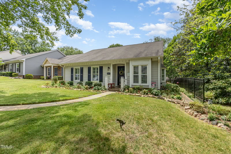 2617 Cottage Cir, Raleigh, NC 27613