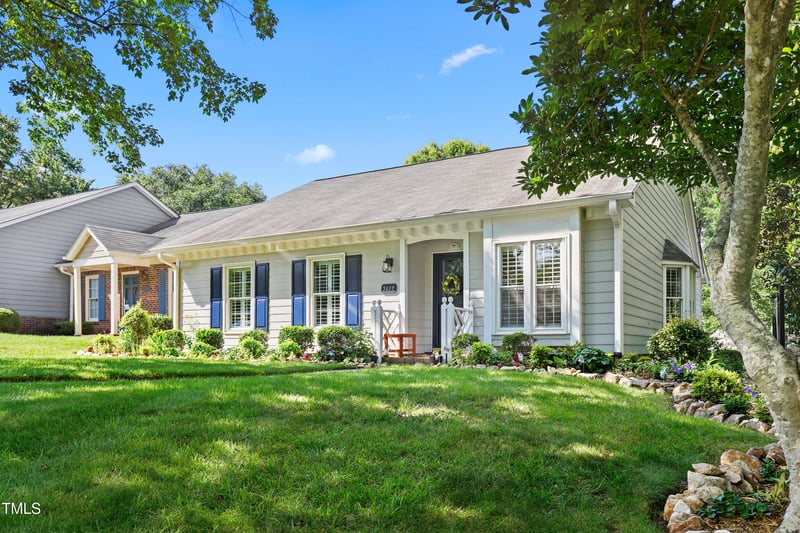 2617 Cottage Cir, Raleigh, NC 27613