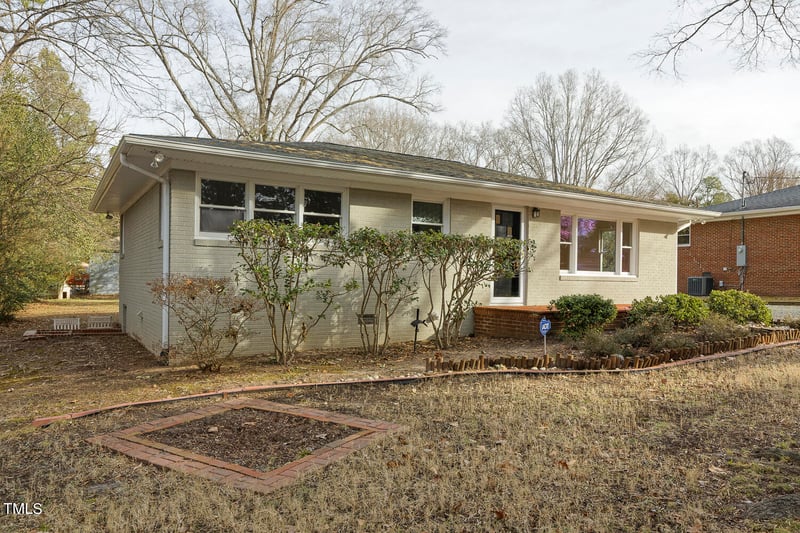2617 Glover Rd, Durham, NC 27703