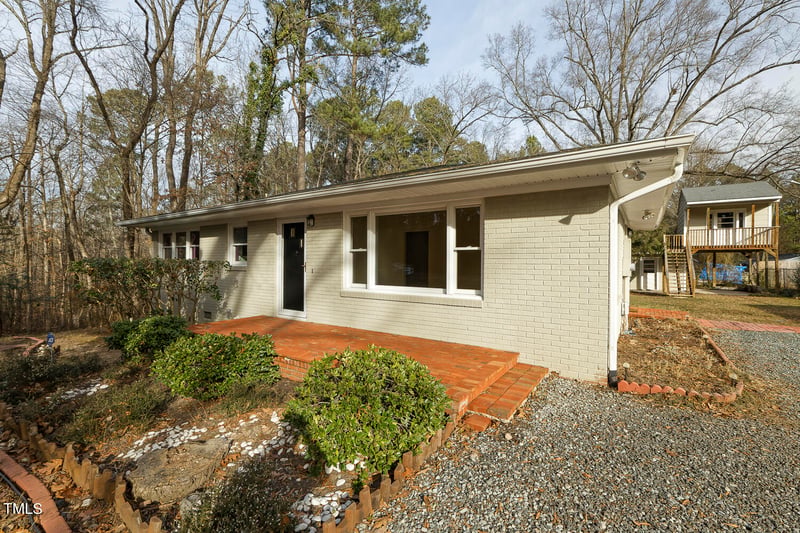 2617 Glover Rd, Durham, NC 27703