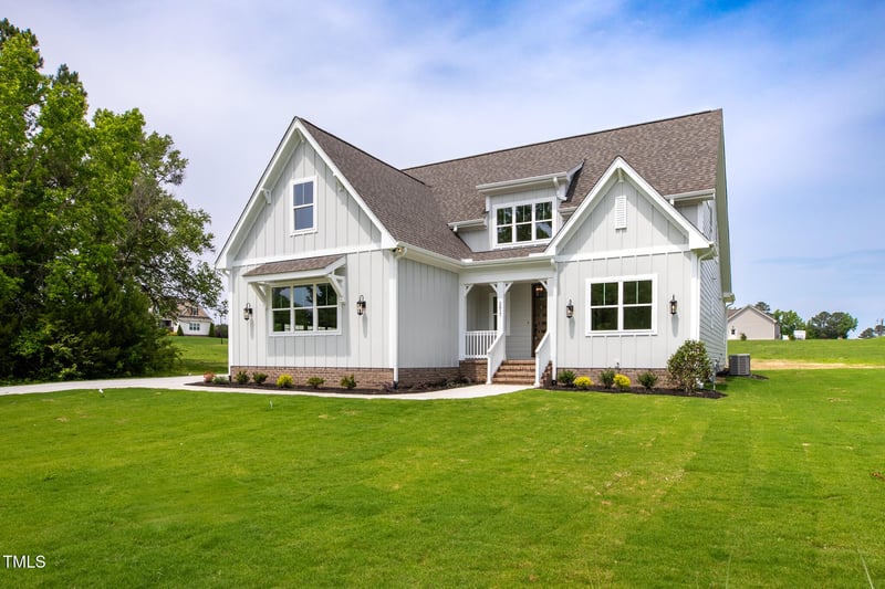 2617 Packhouse Rd, Zebulon, NC 27597