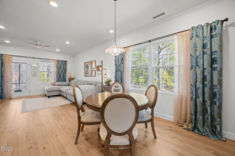 2617 Pikes Peak Dr, Raleigh, NC 27616