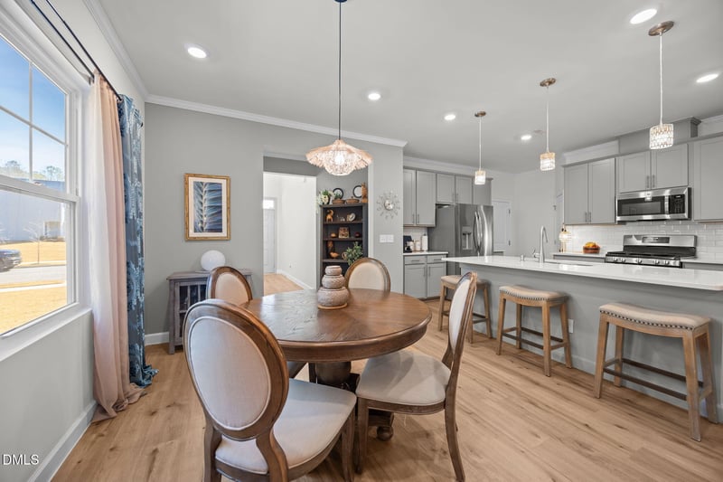 2617 Pikes Peak Dr, Raleigh, NC 27616