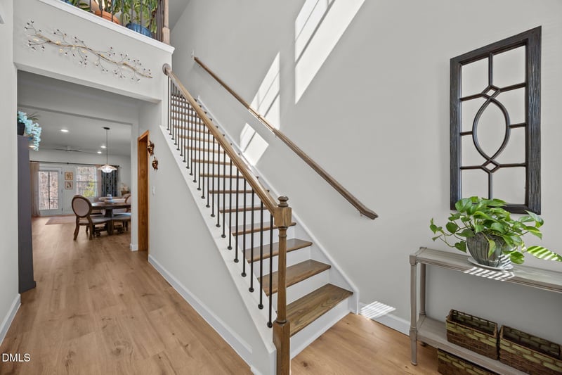 2617 Pikes Peak Dr, Raleigh, NC 27616