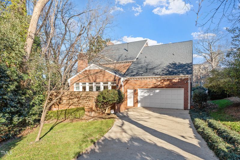 2617 Tatton Dr, Raleigh, NC 27608