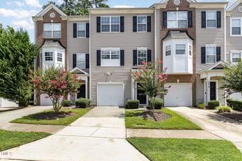 2617 Wyntercrest Ln, Durham, NC 27713