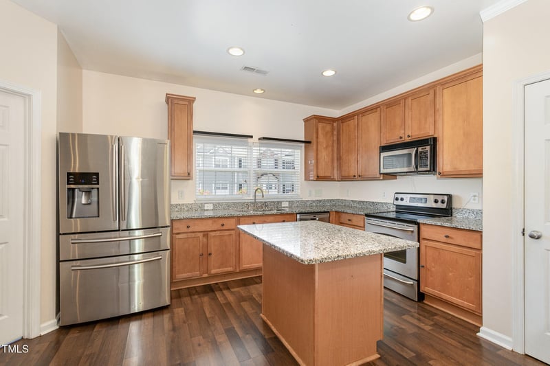 2617 Wyntercrest Ln, Durham, NC 27713