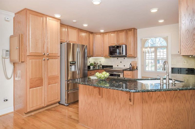 2618 Indian Trl, Durham, NC 27705