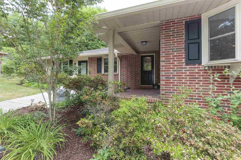 2618 Winton Rd, Durham, NC 27707
