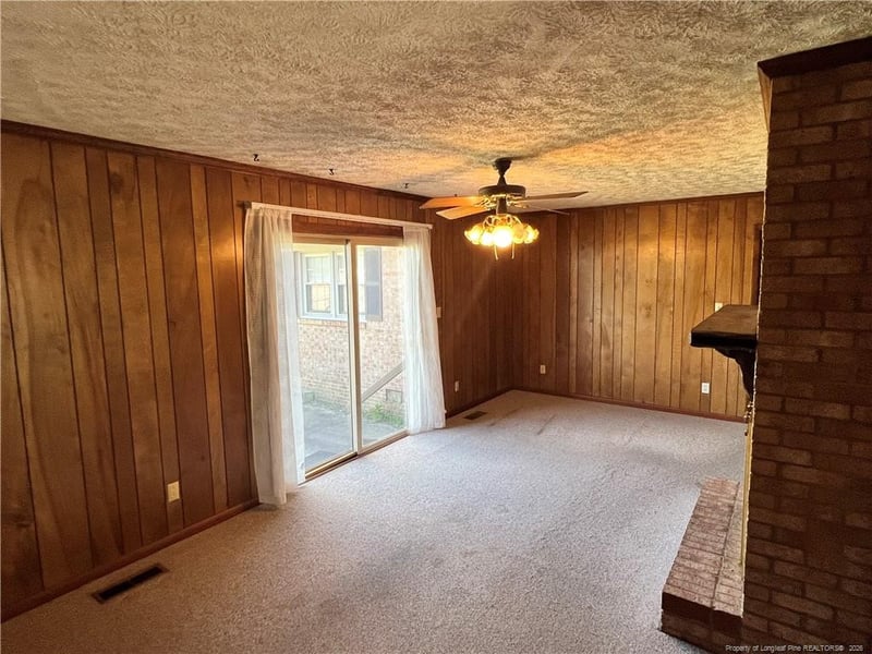 2619 Sydney Dr, Fayetteville, NC 28304