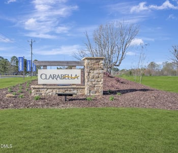 262 Clarabella Dr, Fuquay Varina, NC 27526
