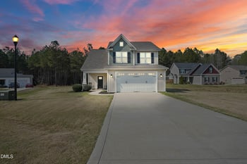 262 Day Lily St, Selma, NC 27576