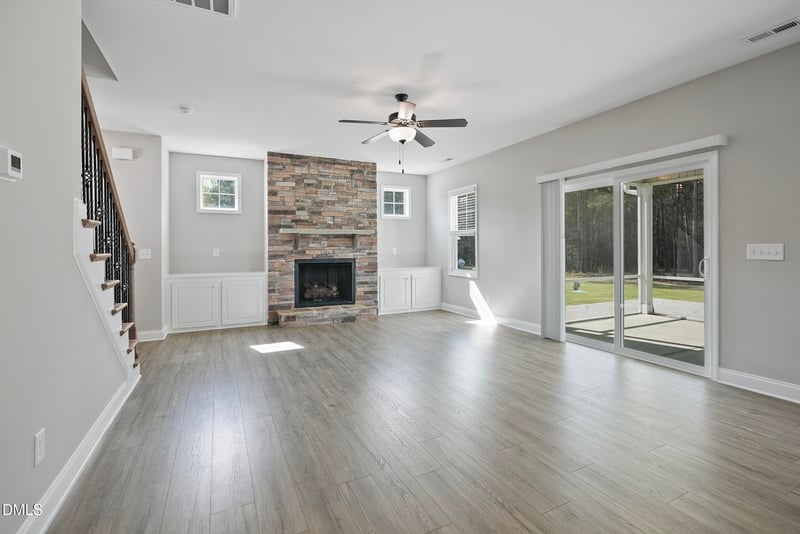 262 Day Lily St, Selma, NC 27576