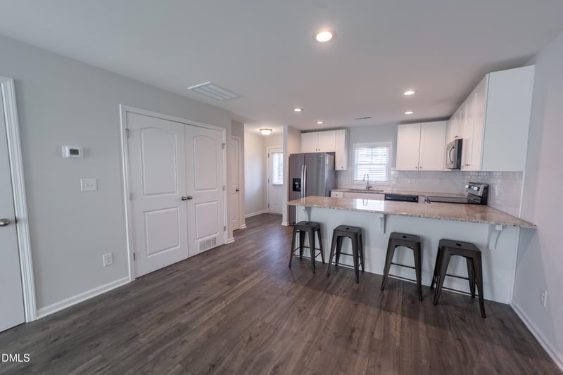 262 S Raleigh St, Angier, NC 27501