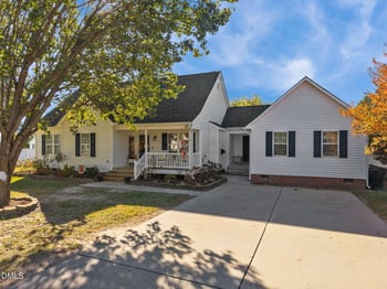 262 River Birch Rn, Coats, NC 27521