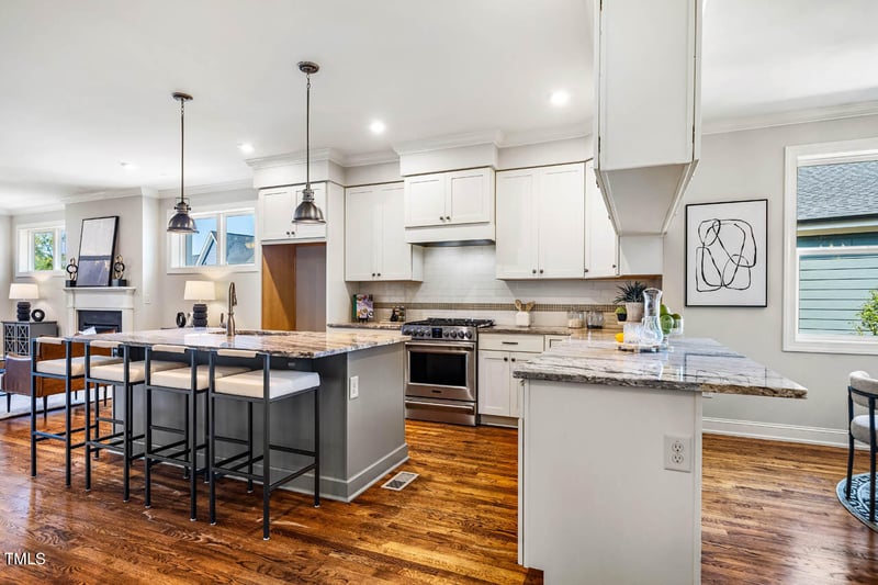 262 Salt Cedar Ln, Chapel Hill, NC 27516