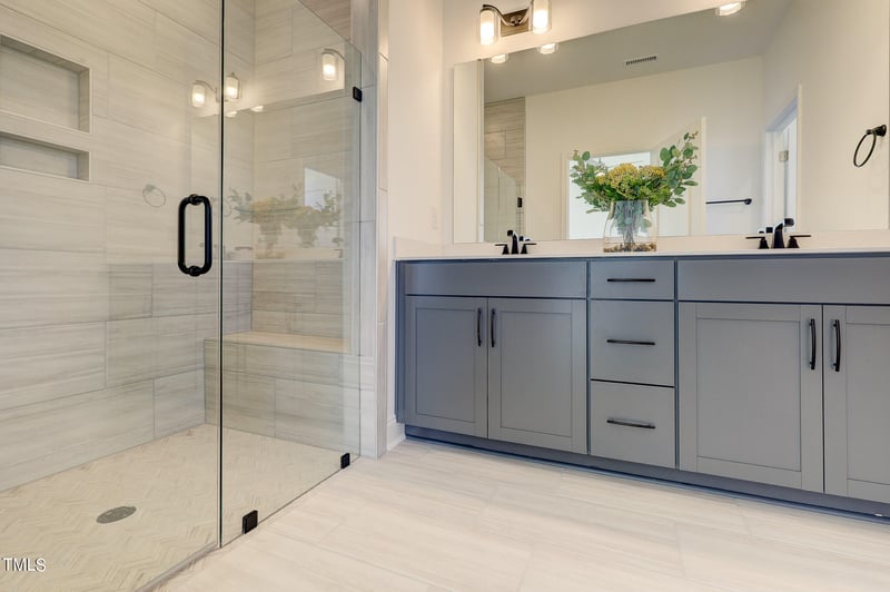 262 Village Walk Dr, Clayton, NC 27527