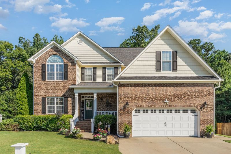 262 Winding Oak Way, Clayton, NC 27520