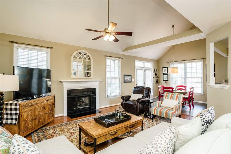 2620 Crofton Springs Dr, Raleigh, NC 27615