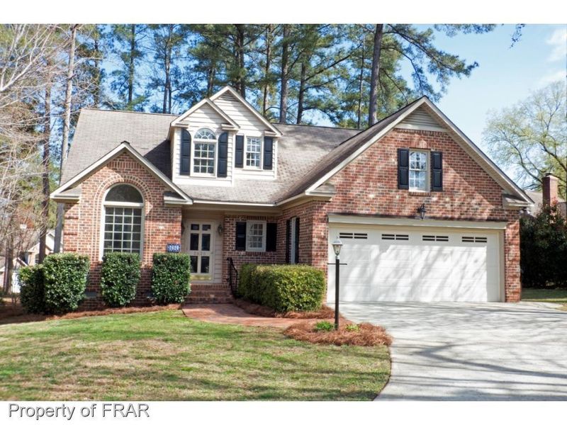 2620 Windsor Pl, Sanford, NC 27330